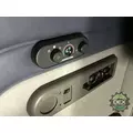 MACK CXU Cab thumbnail 17