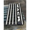 MACK GRANITE Grille thumbnail 4