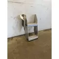 MACK Pinnacle CXU612 Step thumbnail 1