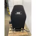 MACK Pinnacle Seat, Front thumbnail 6