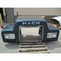 MACK RD686 HOOD thumbnail 3