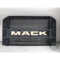 MACK  Grille thumbnail 2