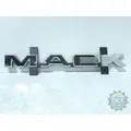 MACK  Grille thumbnail 1