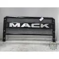 MACK  Grille thumbnail 1