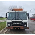 MACK  Used Trucks thumbnail 12