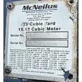 MCNEILUS REAR LOADER TRUCK BODIES, PACKER BODY thumbnail 1