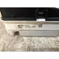 MITSUBISHI FUSO FE649 Instrument Cluster thumbnail 3