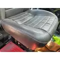 Mack CH612 Seat, Front thumbnail 4