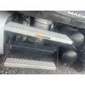 Mack CHU613 DPF (Diesel Particulate Filter) thumbnail 1