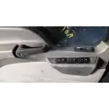 Mack CXU612 Door Assembly, Front thumbnail 3