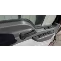 Mack CXU633T Door Assembly, Front thumbnail 5