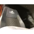 Mack CXU Seat (non-Suspension) thumbnail 1