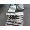 USED Tool Box MACK CXU612 for sale thumbnail
