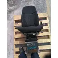 USED - AIR Seat, Front MACK LEU633 for sale thumbnail