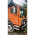 Mack MRU613 Cab thumbnail 2