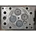 Mercedes OM460LA Cylinder Head thumbnail 7