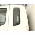 Mitsubishi FK Back Glass thumbnail 1