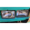 Mitsubishi FM65F Headlamp Assembly thumbnail 1