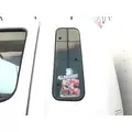 Mitsubishi FUSO Back Glass thumbnail 1