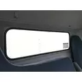 Mitsubishi FUSO Back Glass thumbnail 2