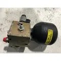 Mustang 2200R Equip Hydraulic Valve thumbnail 1