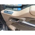PACCAR T680 Door Assembly, Front thumbnail 3