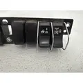 PACCAR T680 Switch Panel thumbnail 2