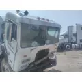 PETERBILT 320 CAB thumbnail 2