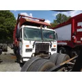 PETERBILT 320 CAB thumbnail 2