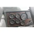 PETERBILT 320 GAUGE CLUSTER thumbnail 3