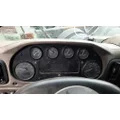 PETERBILT 320 GAUGE CLUSTER thumbnail 1