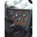 PETERBILT 320 GAUGE CLUSTER thumbnail 2