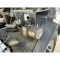 PETERBILT 320 Jack thumbnail 1