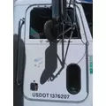 PETERBILT 330 DOOR ASSEMBLY, FRONT thumbnail 1
