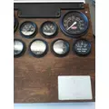 PETERBILT 330 GAUGE CLUSTER thumbnail 4