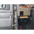 PETERBILT 335 2005-2010 DOOR ASSEMBLY, FRONT thumbnail 8
