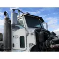 PETERBILT 335 CAB thumbnail 2