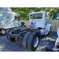 PETERBILT 335 CAB thumbnail 3