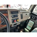 PETERBILT 335 CAB thumbnail 8