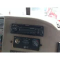 PETERBILT 335 RADIO AMFMCD thumbnail 1