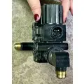 PETERBILT 337 Abs Modulator Valve thumbnail 6
