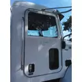 PETERBILT 337 DOOR ASSEMBLY, FRONT thumbnail 1