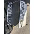 PETERBILT 348 Battery Box thumbnail 1