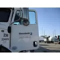 PETERBILT 348 DOOR ASSEMBLY, FRONT thumbnail 3