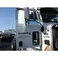 PETERBILT 348 DOOR ASSEMBLY, FRONT thumbnail 3