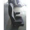 PETERBILT 348 SEAT, FRONT thumbnail 3