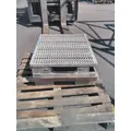 PETERBILT 367 BATTERY BOX thumbnail 6