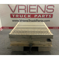 PETERBILT 367 Battery Box thumbnail 1