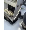 PETERBILT 379 Step thumbnail 2