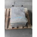 PETERBILT 384 BATTERY BOX thumbnail 1